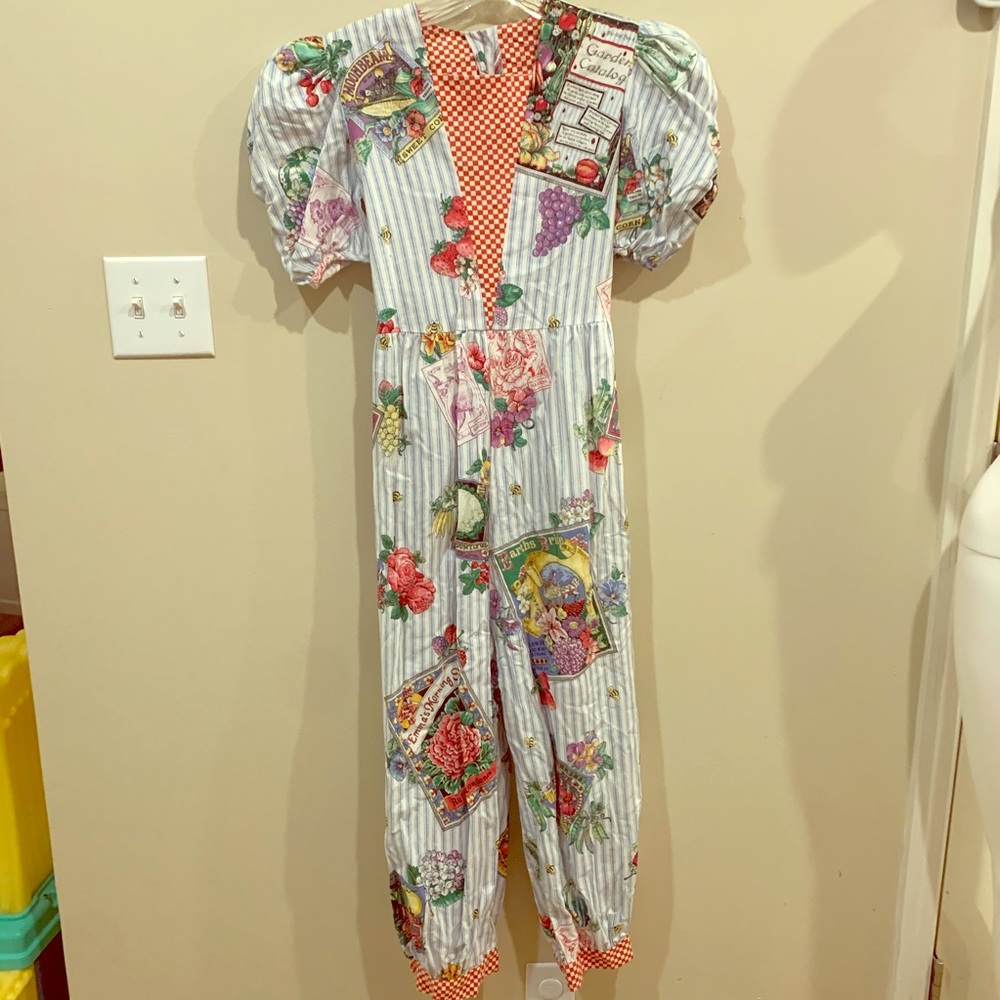 Vintage Country Flowers Jumpsuit Romper size 10